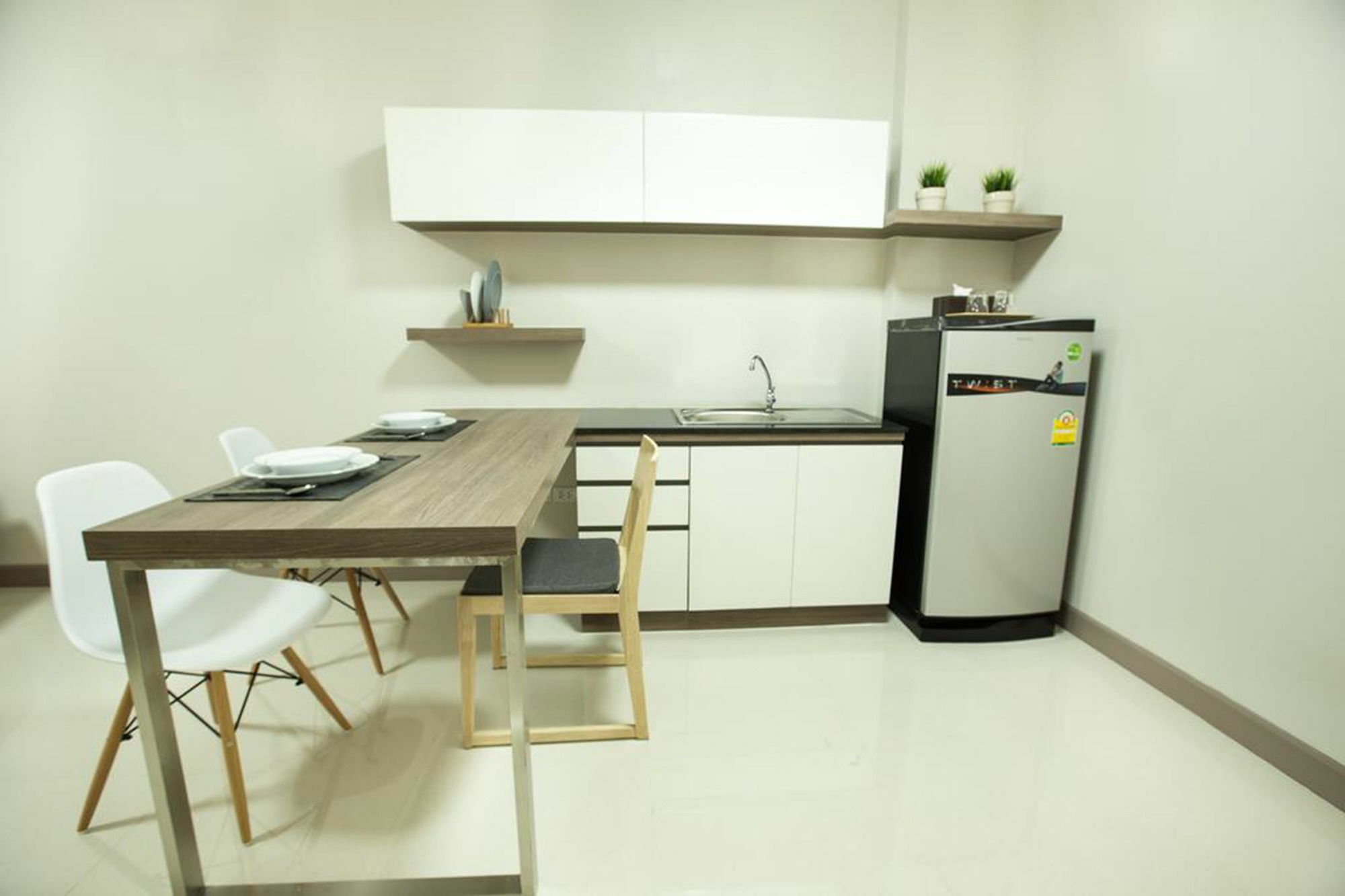 Central Place Serviced Apartment Angsila Chonburi Exterior photo